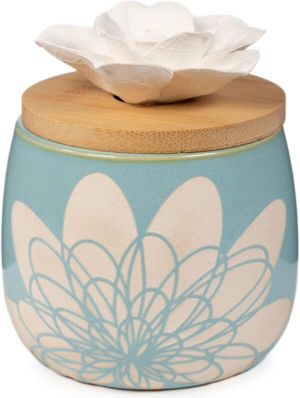 Ceramic Flower Essential Oil Diffuser - Passive Wicking Aromatherapy Diffuser for Living Room or Bedroom - No Power Home Fragrance Diffuser for Scented Essential Oils -